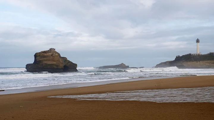 Voyage à Biarritz : entre vagues, engagement et solidarité