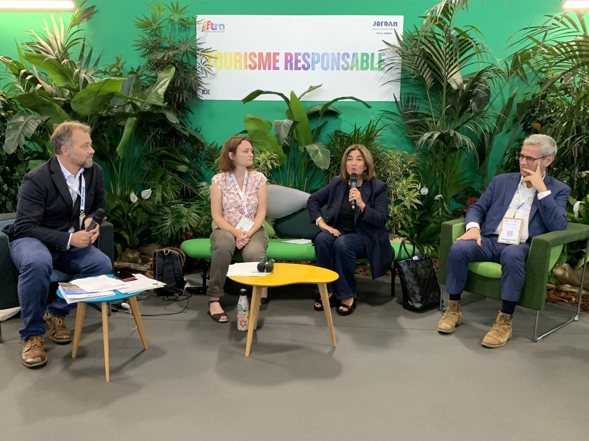 Ecoresponsabilité : De gauche à droite, Julien Buot (ATR), Anne-Lise Olivier (ATD), Valérie Boned (EDV) et Hervé Tillemont (SETO). ©David Savary